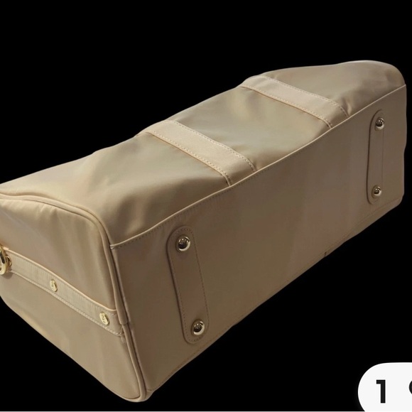 Stoney Clover Lane large duffle bag NWT !!!( retail 209.00) - Picture 12 of 12